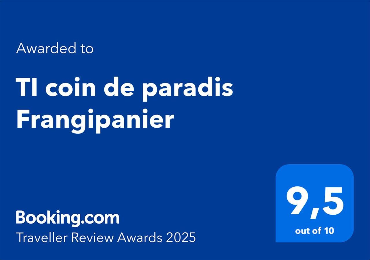 TI coin de paradis Frangipanier Le Diamant Buitenkant foto